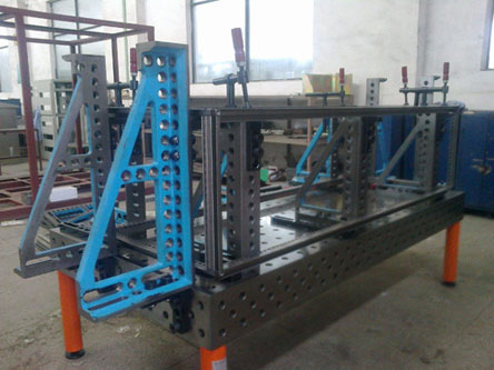 三維柔性焊接平臺 三維柔性焊接平臺